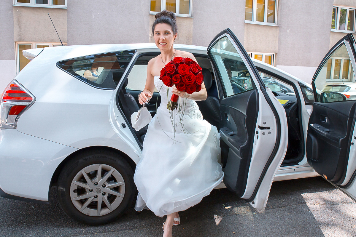 Standesamt Fotos Wien - Ankunft der Braut